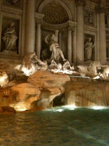 trevi fontainen